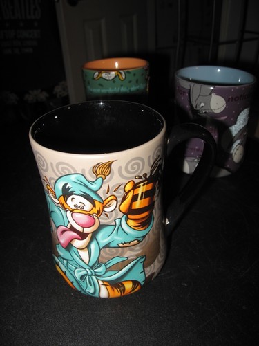 3 Nice Collectible Rare Disney Coffee MUGS - 2 Tigger + 1 Eeyore - Picture 7 of 9