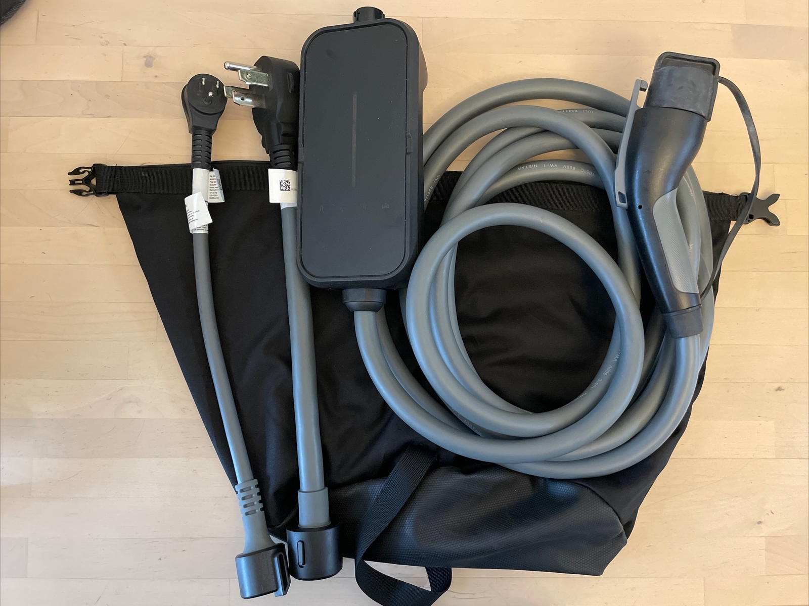 BMW EV Flexible Fast Charger Cable for BMW iX i3 i4 i5 i8 x3 x5 330e ...