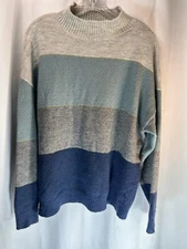 H Halston Sweater Sz Large Christmas Blue Knit Pullover Mock Neck Gold Stitching