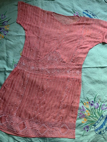 amazing original 1920s pink beaded flapper dress - Picture 6 of 11