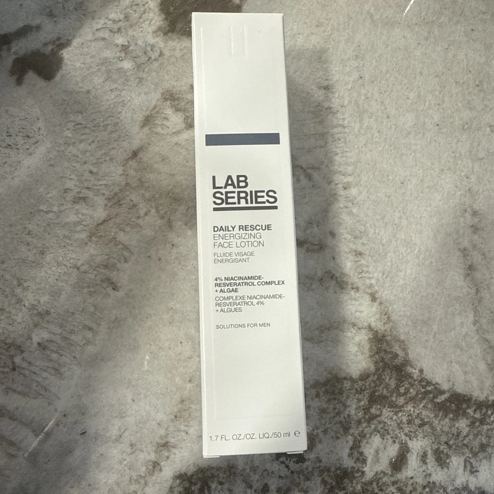Loción facial energizante Lab Series Daily Rescue para hombre 50 ml nueva en caja Foto 2 de 3