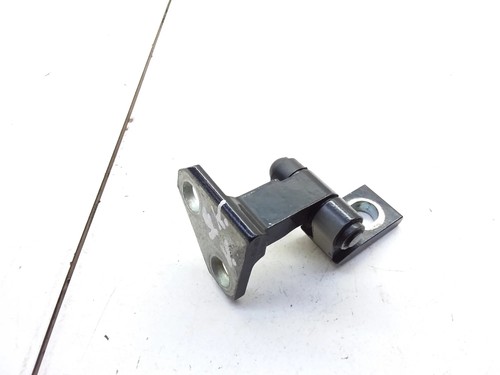 VW PASSAT B7 362 Türscharnier hinten links 3c4833401d 1.60 Diesel 77kw 12155549