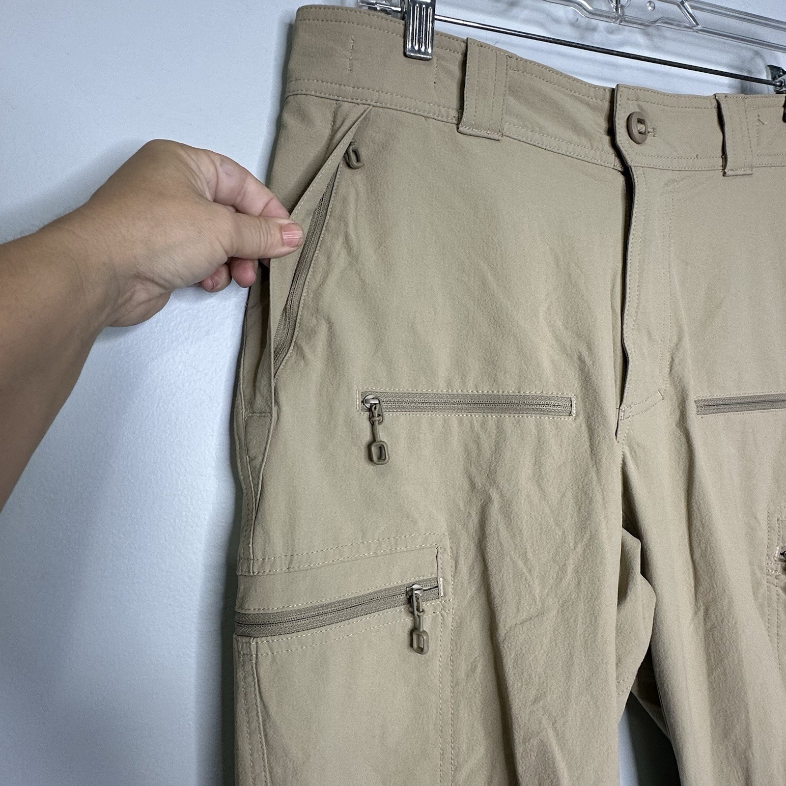 Beyond Clothing Systems Men’s Beige Velox Softshell Pants Size 32 Short
