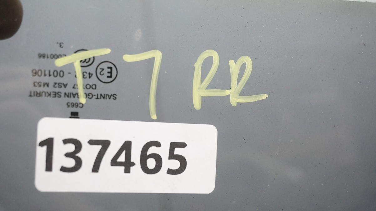 Maserati Ghibli 2014-2022 Rear Right Door glass