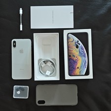 Apple iPhone XS 64 GB Silber ohne Simlock mit OVP, Ladekabel & Hülle & Adapter