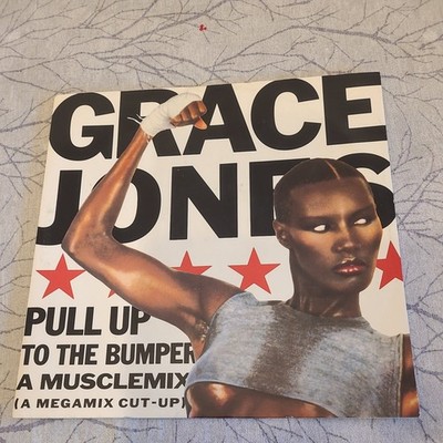 GRACE JONES MUSCLEMIX PULL UP TO THE BUMPER / LA VIE EN ROSE 12'' UK 1986 VG+ VG+