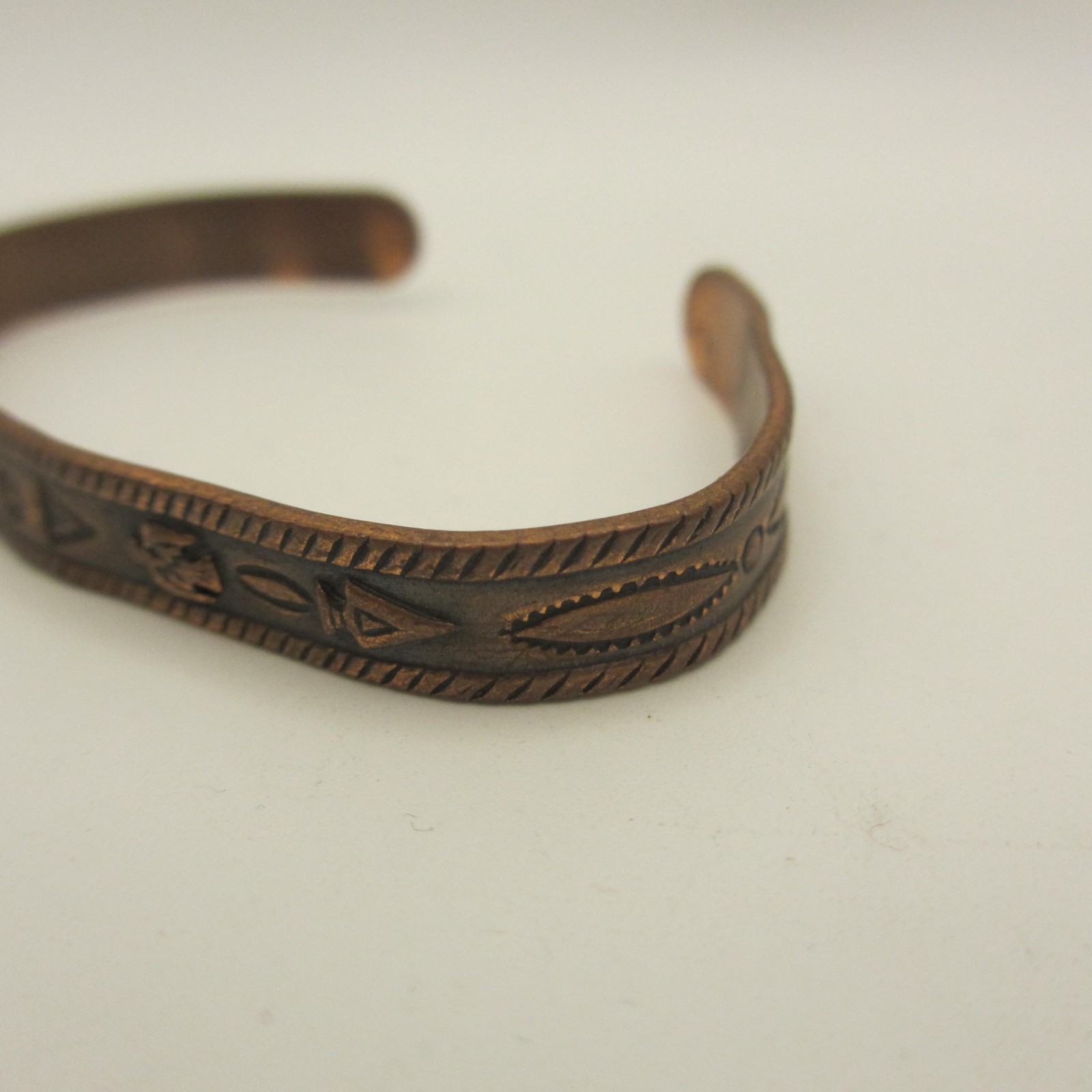 Vintage Solid Copper Bracelet Open Cuff Thunderbi… - image 4
