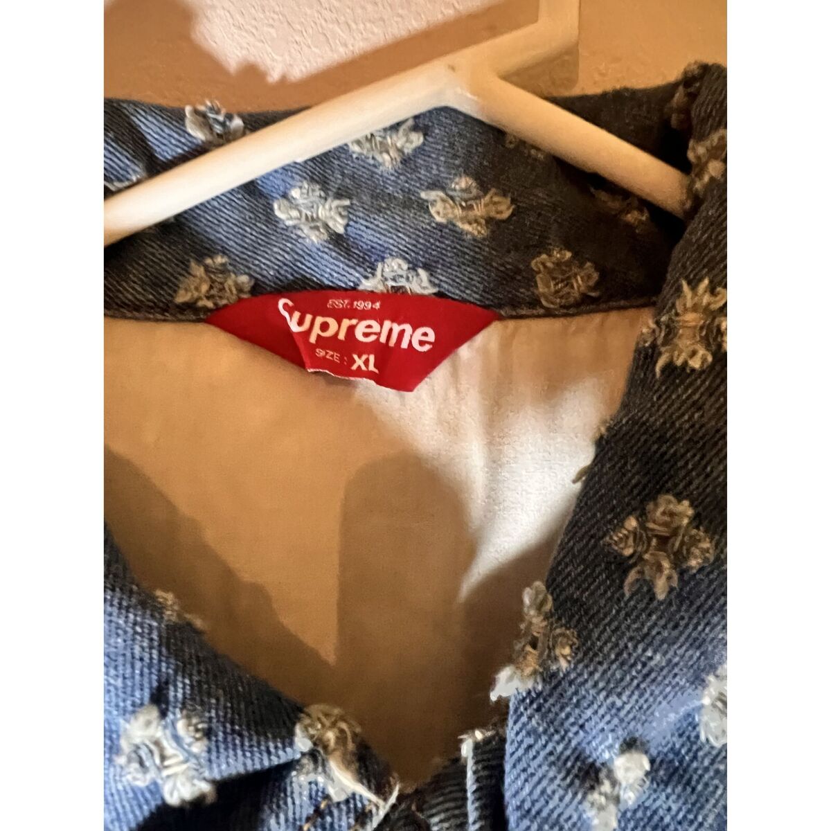 Supreme Hole Punch Denim Trucker Jacket | eBay Supreme Hole Punch Denim Trucker Jacket | eBay