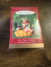 "Mrs. Claus's Holiday" Hallmark Ornament (2000)