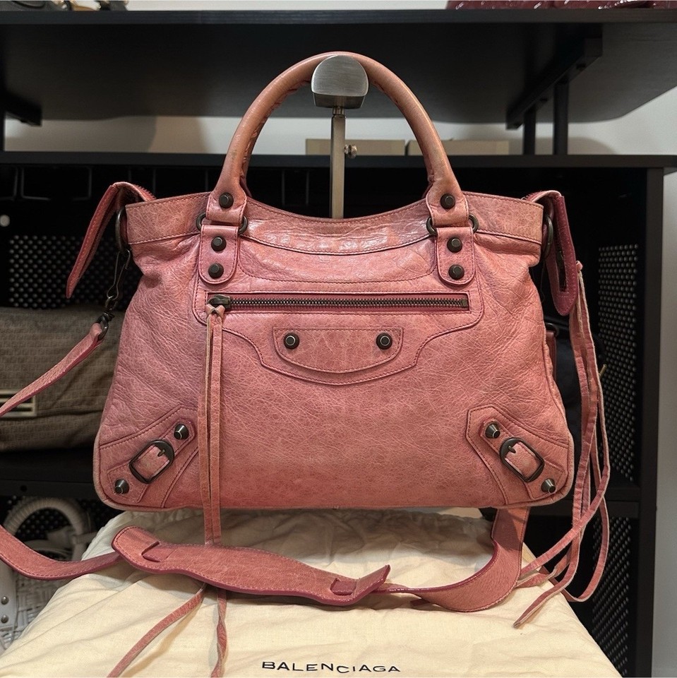 BALENCIAGA PINK LEATHER ‘THE TOWN’ CITY BAG