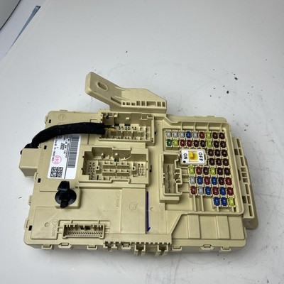 2020 HYUNDAI KONA FUSE BOX MODULE JUNCTION BLOCK 91950-J9022 OEM