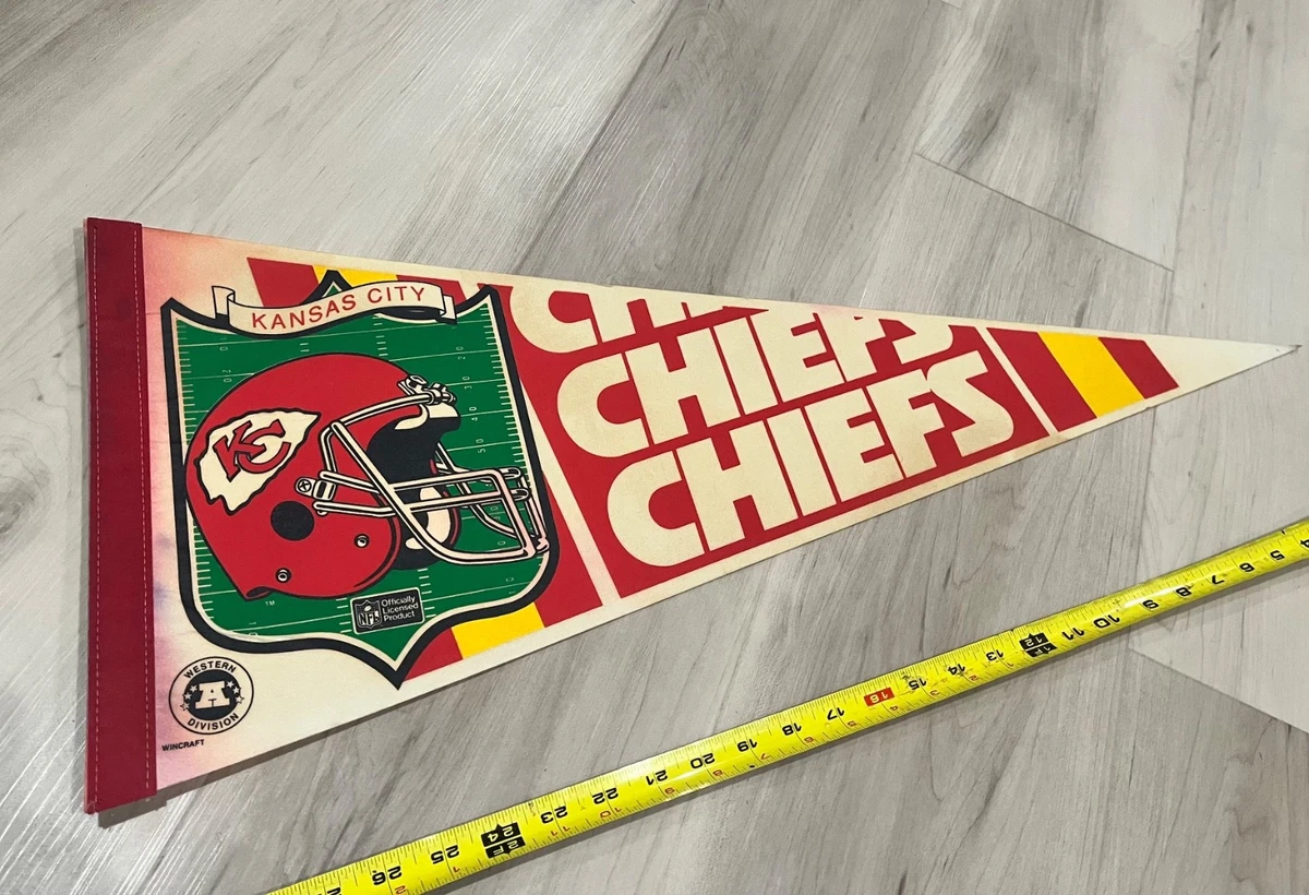 Kansas City Chiefs Classic Vintage Pennant 17x40.5 In