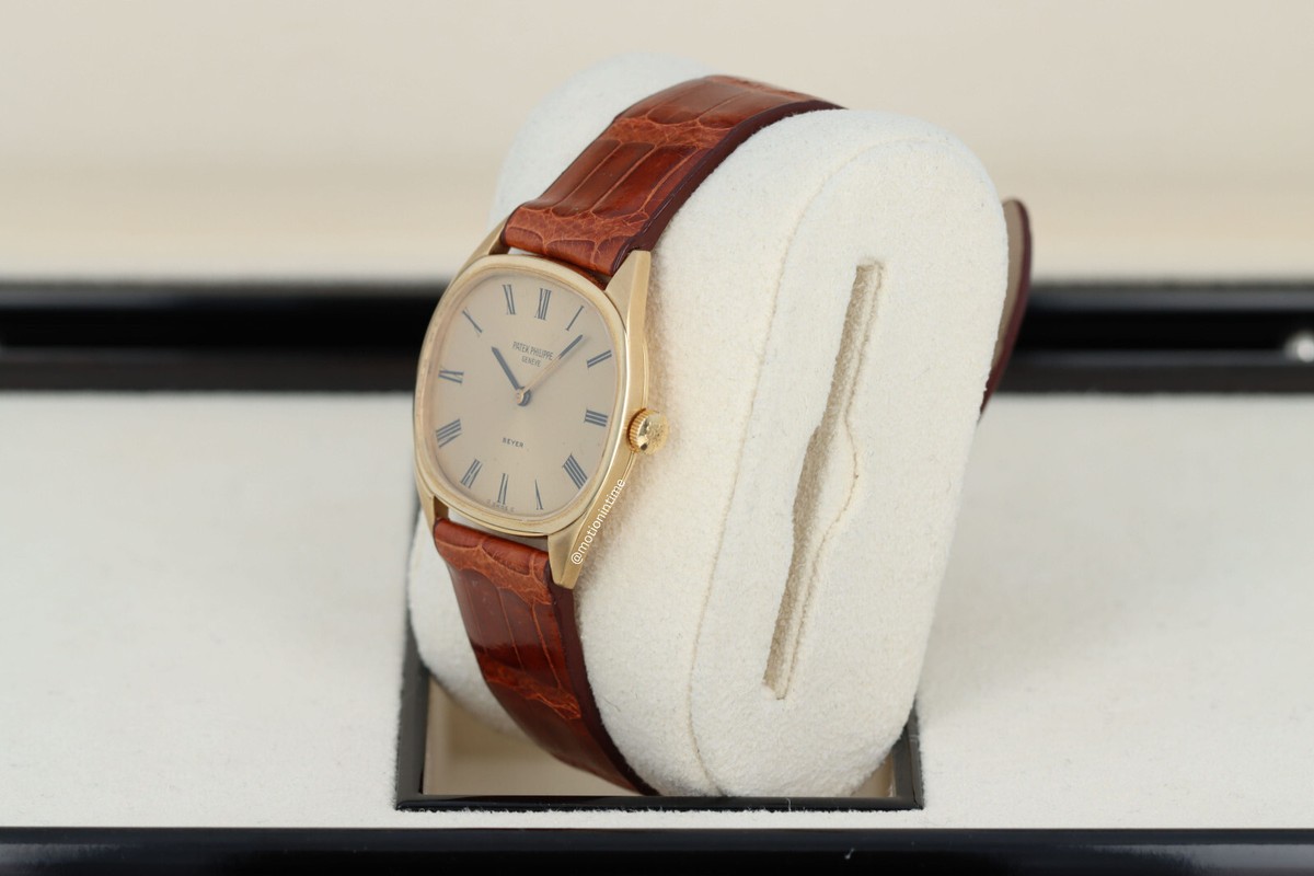 Patek Philippe ネクタイ 2007年 エルメネジルド・ゼニア PATEK PHILIPPE YEAR 2007 SILK TIE - The Jensen Museum