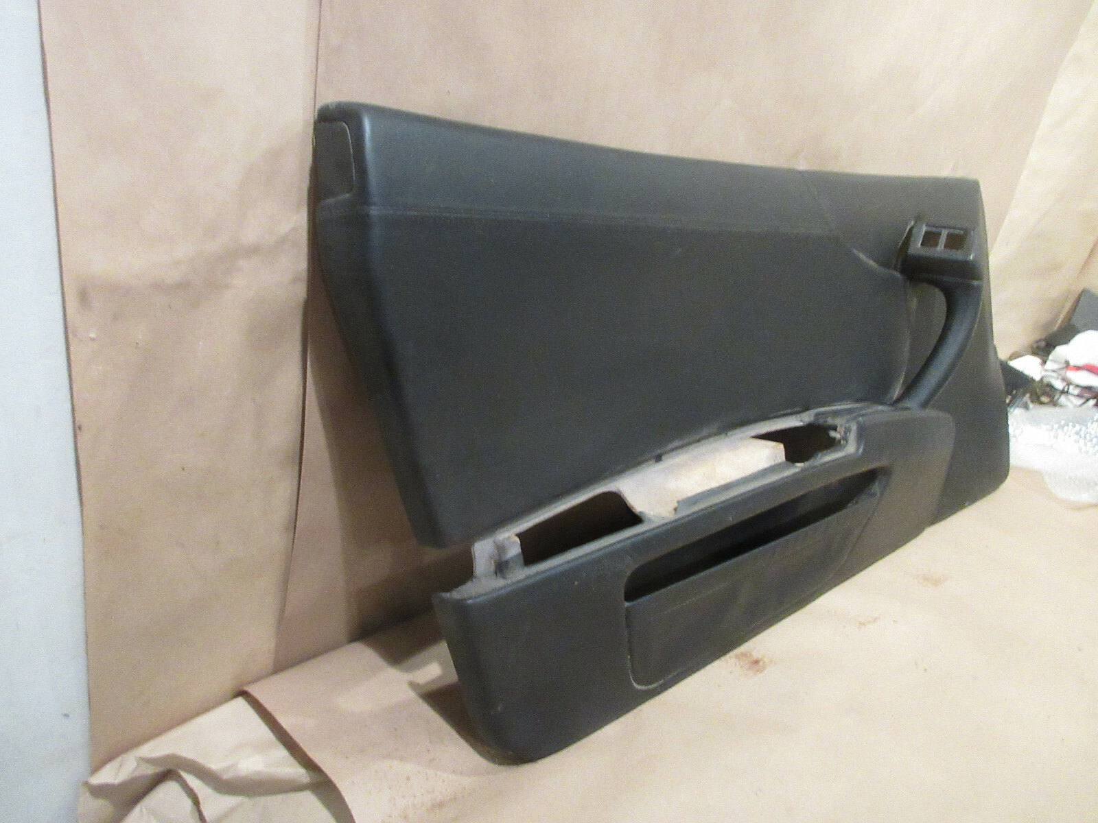 Ferrari 550  LH Interior Door Panel Black  P/N 64584600