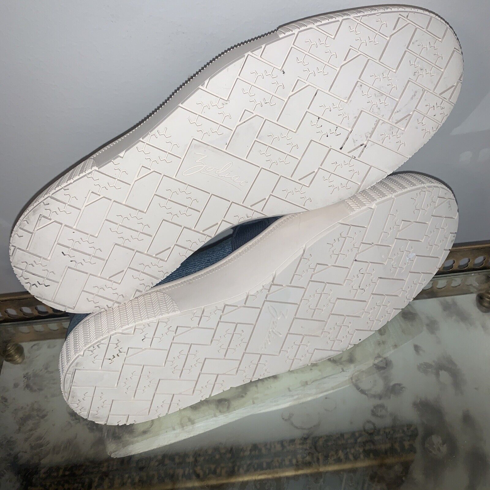 Zodiac Slip-On Sneakers Womens Size 7 Ciara In In… - image 6