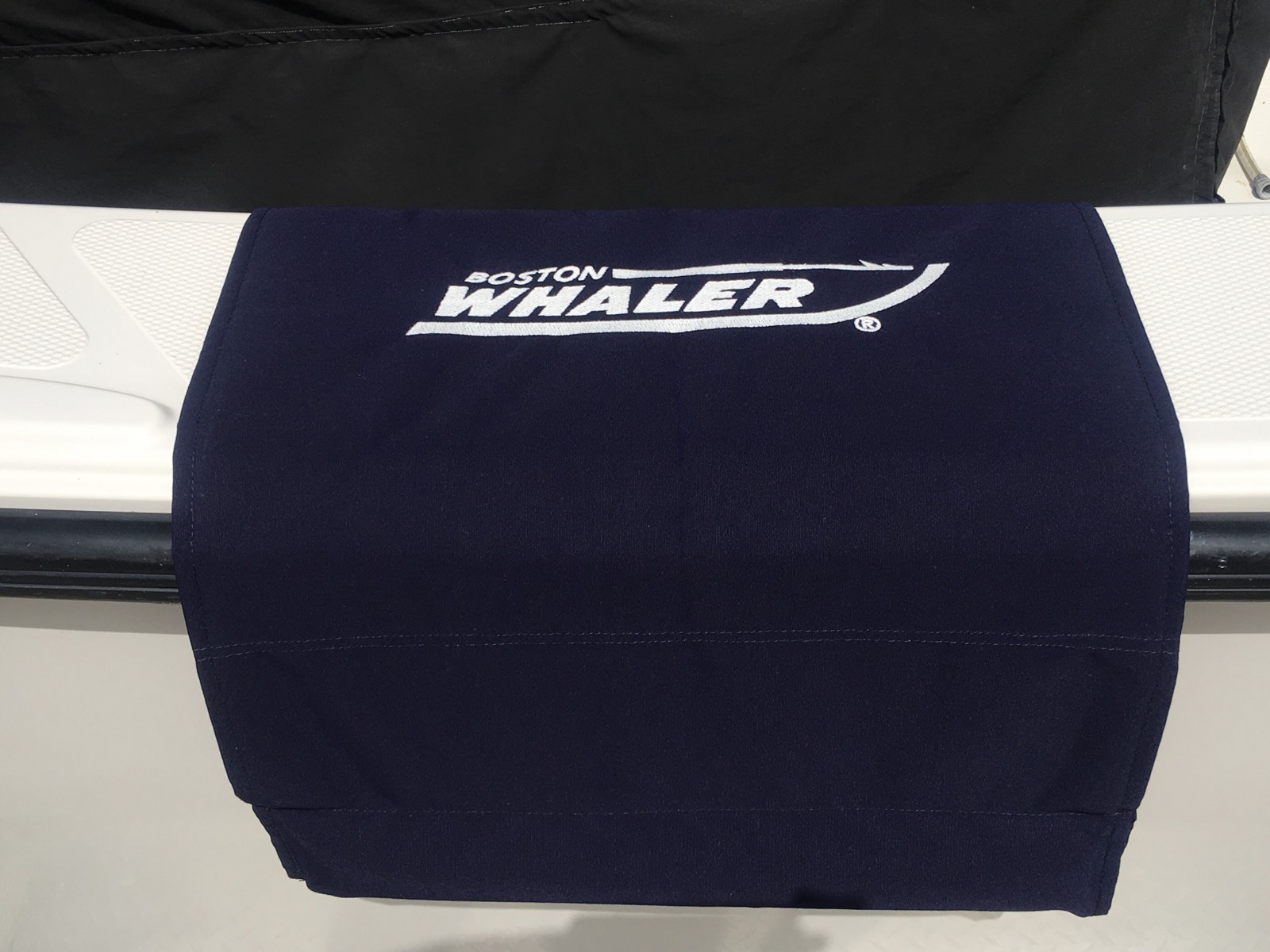 Boston Whaler embroidered Boat Gunwale Boarding mat 20"x 36" Navy White