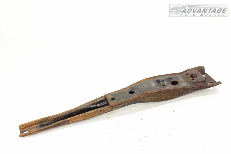 2007-2017 JEEP PATRIOT 2.4L FWD ENGINE MOTOR MOUNT BRACKET BRACE SUPPORT OEM - Image 3 of 4