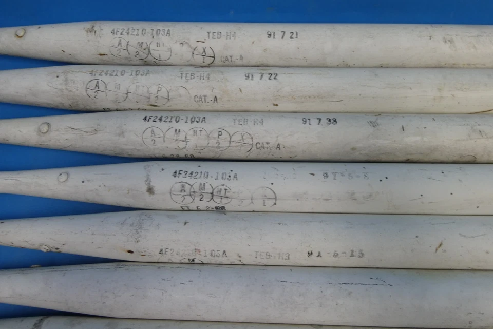 Lote de varillas blancas para aviones ligeros ala colgante de metal TTB-H4 6-27-68 4F24210-103A Foto 4 de 4