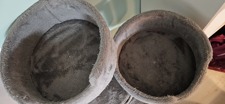 Katzen Kratzbaum in grau, Maße: Höhe ~1.26m / Breite: ~63 cm - Bild 4 von 4