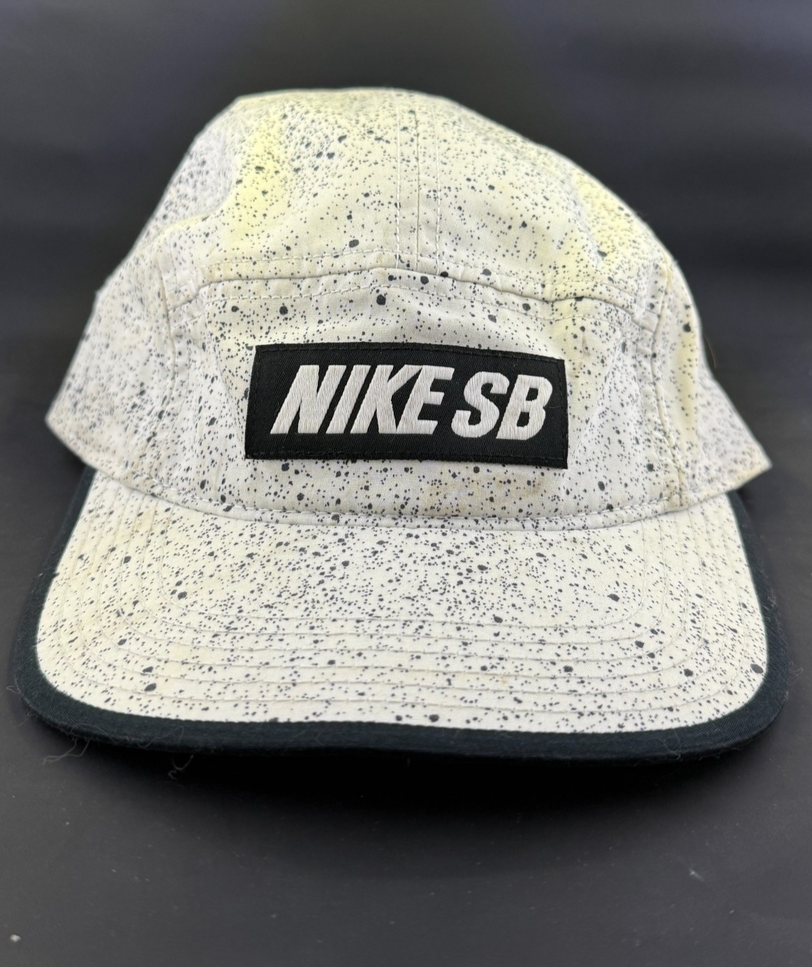 Nike SB 5 Panel Hat Cap Speckle Paint Splatter Adjustable Skateboarding
