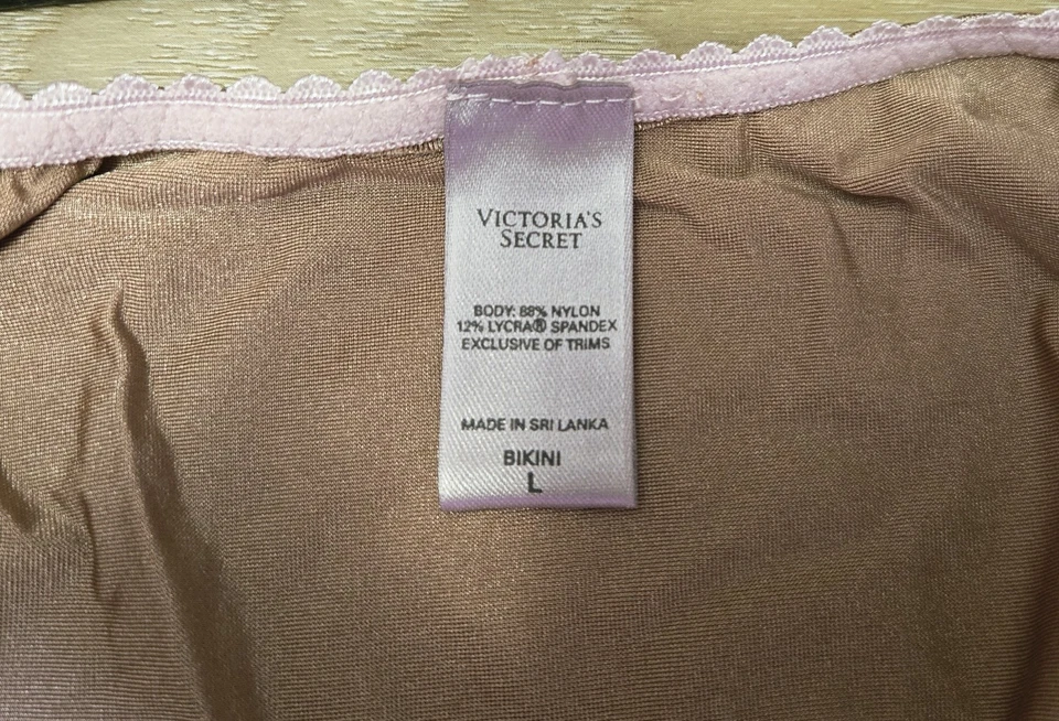 Calcinha de biquíni vintage Victoria's Secret Angels nua cetim sedoso babado nova na caixa G - Imagem 3 de 4