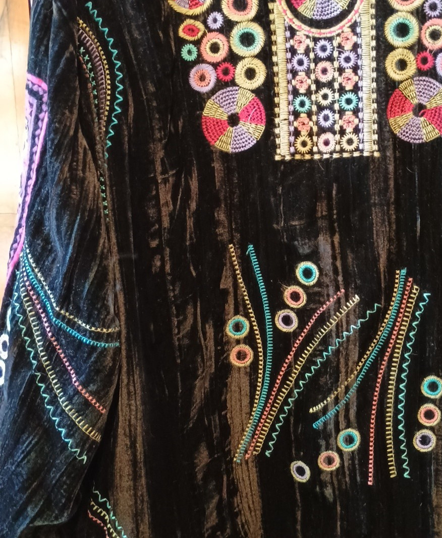 3X Black Velvet Embroidered Evening Jacket Coldwa… - image 11