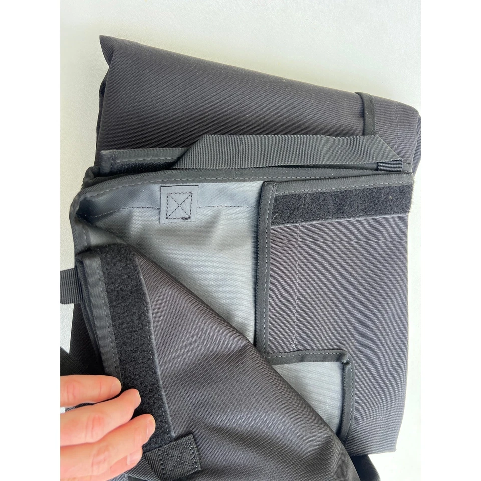 Cubierta de área de carga Rugged Ridge 2015-18 Jeep Renegade C3 nueva caja abierta Foto 3 de 4