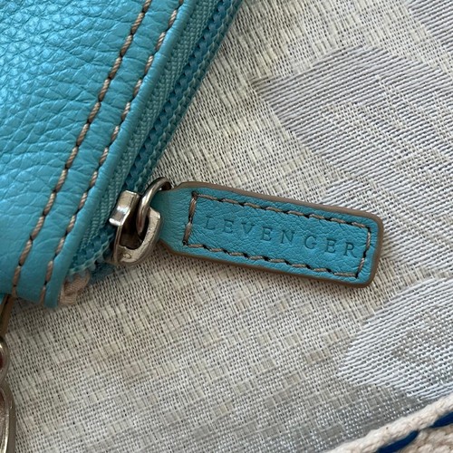 Levenger kleine blaue Leder Umhängetasche Handtasche Tasche abnehmbarer Riemen GUC - Bild 7 von 11