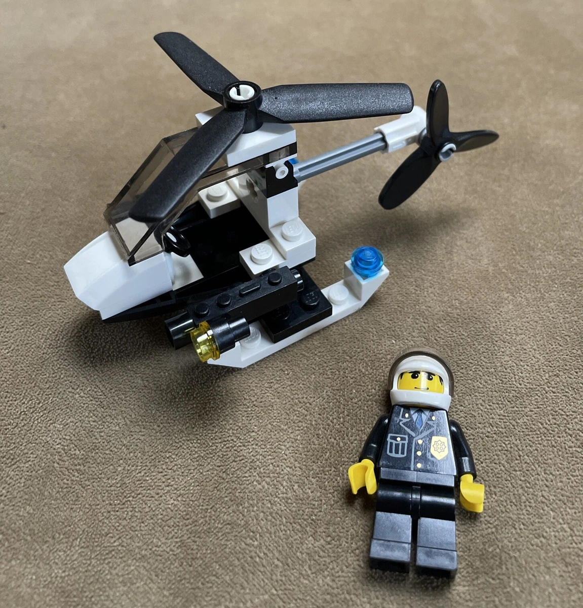 LEGO TOWN POLICE SET 4991 POLICE HELICOPTER 2007 eBay