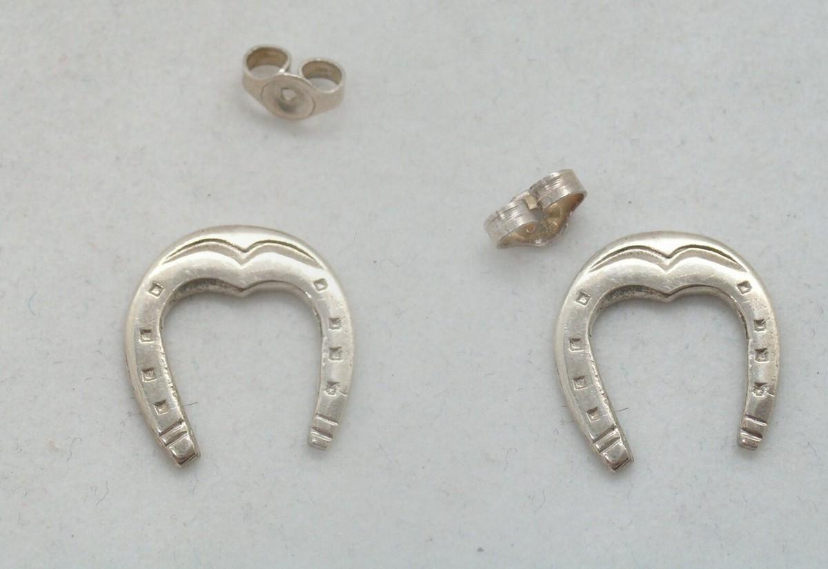 Orecchini A Perno In Argento 925 – Forma Di Cavallo – Gioielli Ashton & Finch Per Donne Amanti Dei Cavalli