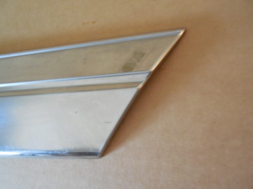 Buick Roadmaster Wagon 1992 1993 1994 moldura de puerta trasera izquierda OEM usado - Imagen 7 de 17