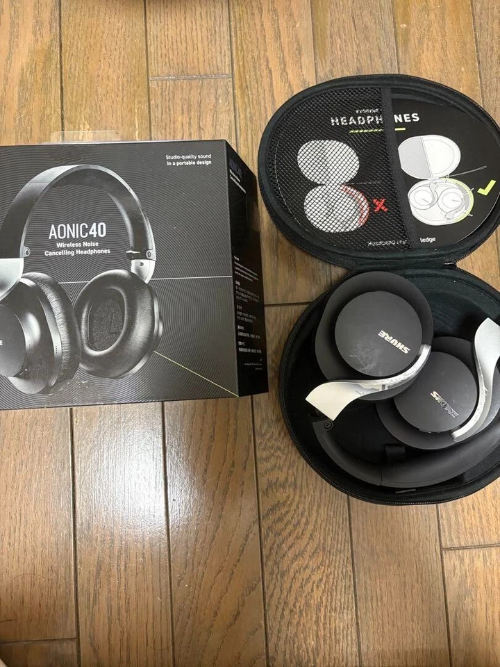 Custodia per cuffie con cancellazione del rumore wireless Shure Aonic40, cavo... - Immagine 3 di 3