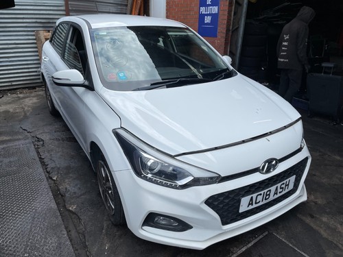 2018 Hyundai i20 Mk2 COMPLETE AIRBAG KIT WITH SEAT BELTS MODULE - Picture 7 of 13