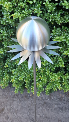 Gartenstecker 'Flamme' Mit Rainbow-Kugel – 146 Cm, Edelstahl Poliert, Witterungsbeständig