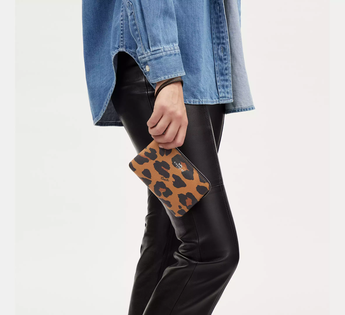 Coach Corner Zip Wristlet With Leopard Print Light Saddle Coach Corner Zip Wristlet With Leopard Print Light Saddle