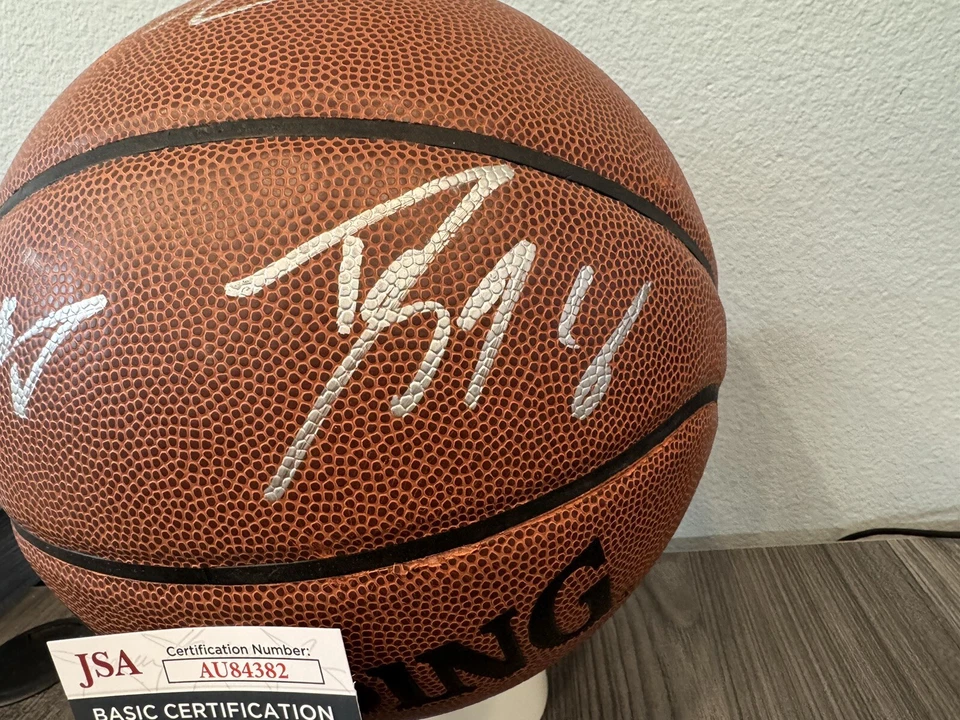 2010 NBA All-Stars Signed Spalding Basketball KD, Carmelo, Kidd, & Howard JSA - Image 2 of 4