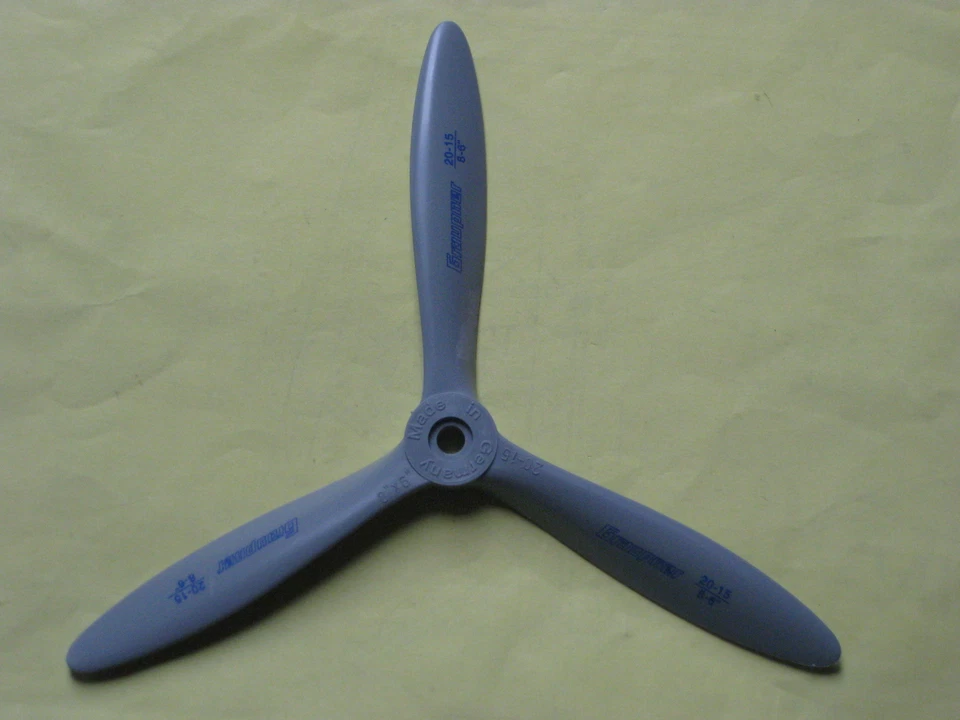 3 Blattluftschraube  Propeller Graupner von 8 bis 13"  1315 Größe Wählbar   - Bild 2 von 2