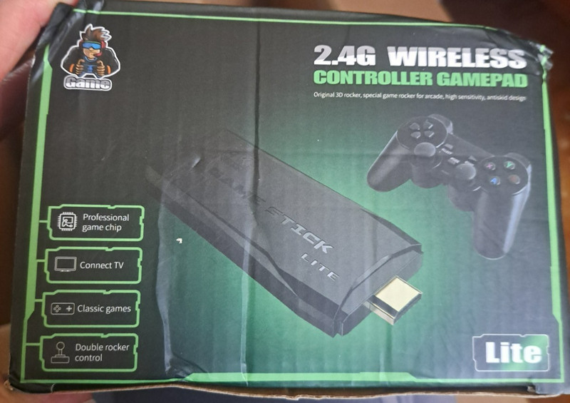 retro game console stick w/2 controllers 2.4g New