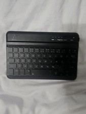 A Mini Bluetooth Wirless Keyboard Portable Wireless In Great Condition Tested