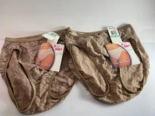 Lot Of 2Vanity Fair  Hi-Cut panties W/tag size 8 