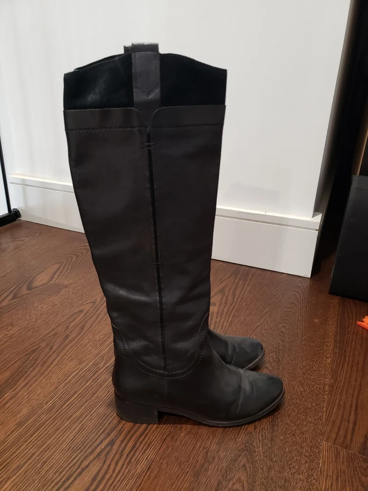Kenneth Cole Women's Genuine Leather Black Boots Size 7.5 M Side Zip Good Cond - Image 2 of 4