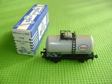 HORNBY ACHO 7100 ESO TANK CAR IN ORIGINAL BOX