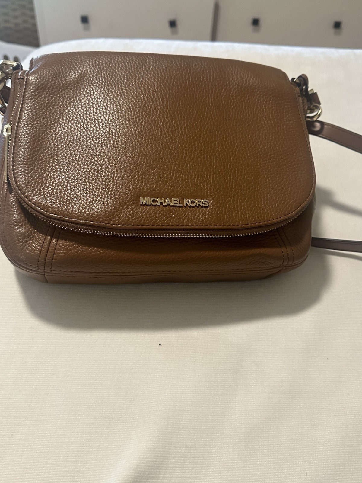 Michael Kors Brown Pebbled Shoulder Bag Gold Hardware Logo Charm Designer Style