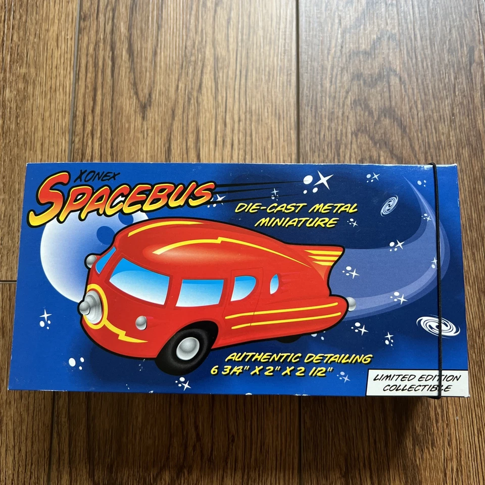 VINTAGE Xonex Limited Edition Die Cast Red 50s Spacebus  Bullet Car 1998 - Image 2 of 4