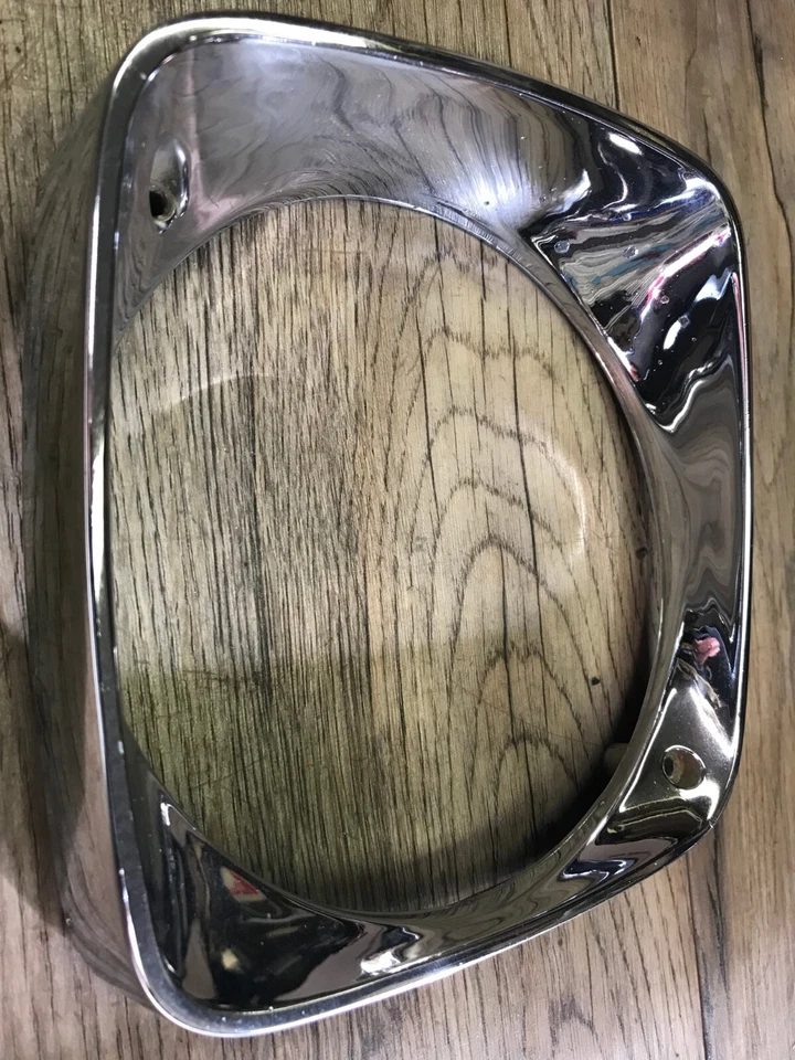 1967 67 PONTIAC BEAUMONT Б/У GM ОБОДОК ФАРЫ OEM И РЕДКИЙ - Изображение 3 из 4