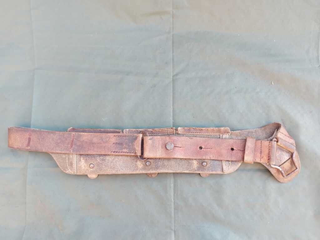 Foto 10 di 23