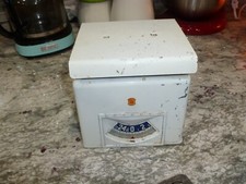 Vintage Art Deco Metal Kitchen Scale 25 lb. Detecto Scale Inc.