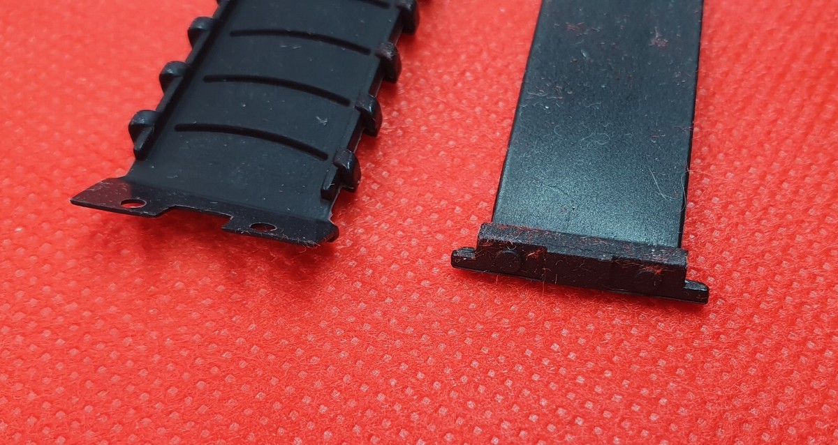 Junghans Stratos Bandsehne für Serie 018 mit Hörnchen NEU