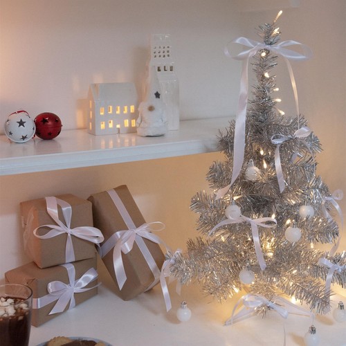 1x Artificial Christmas Tree 2ft Silver Bushy Xmas Home Tabletop Table Décor - Picture 5 of 7
