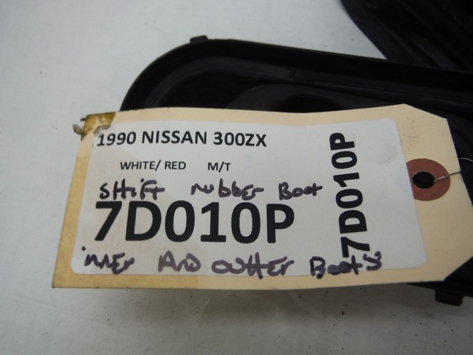 1990 NISSAN 300ZX M/T SHIFTER BOOT RUBBER INNER AND OUTER SET OEM